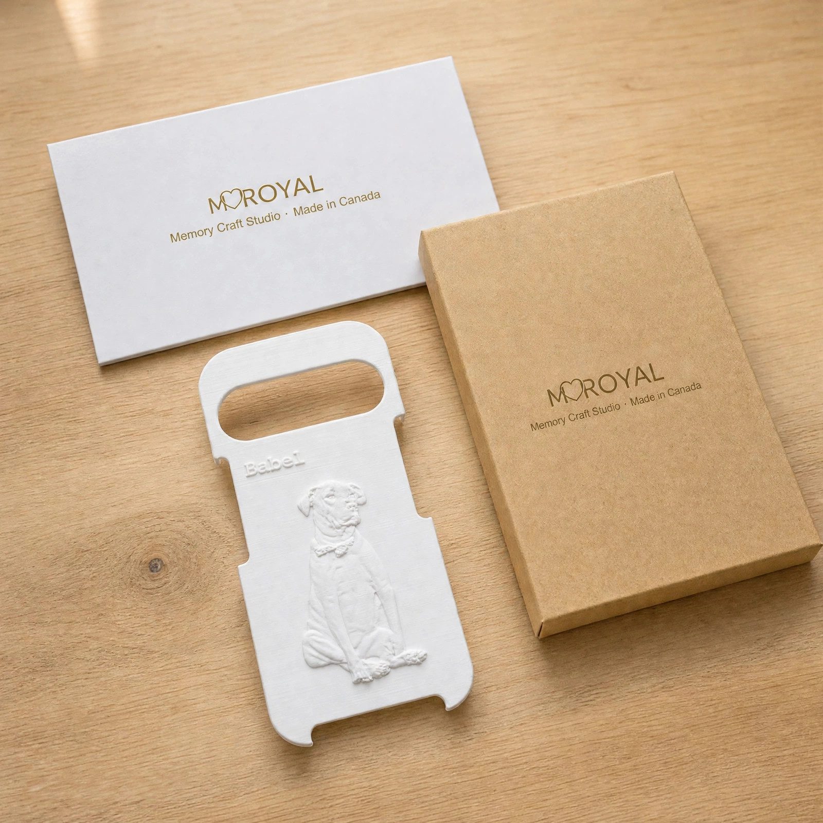 The custom pet phone case with gift-ready kraft box and envelope packaging